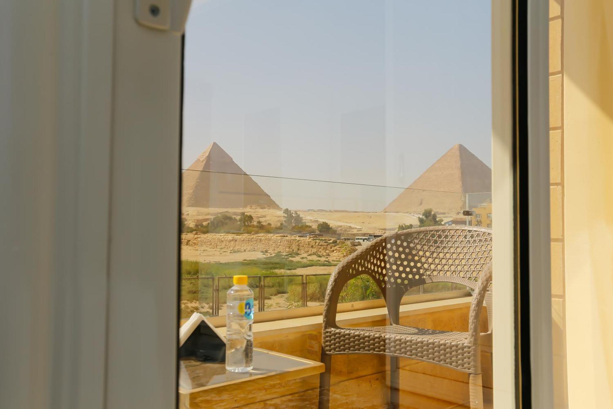 Pyramids Land Palace Kafret el-Gabal Kültér fotó